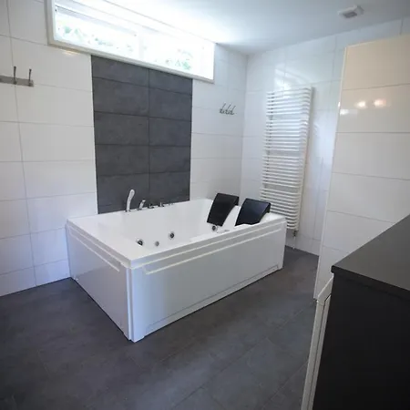 Xenith Apartment Apeldoorn